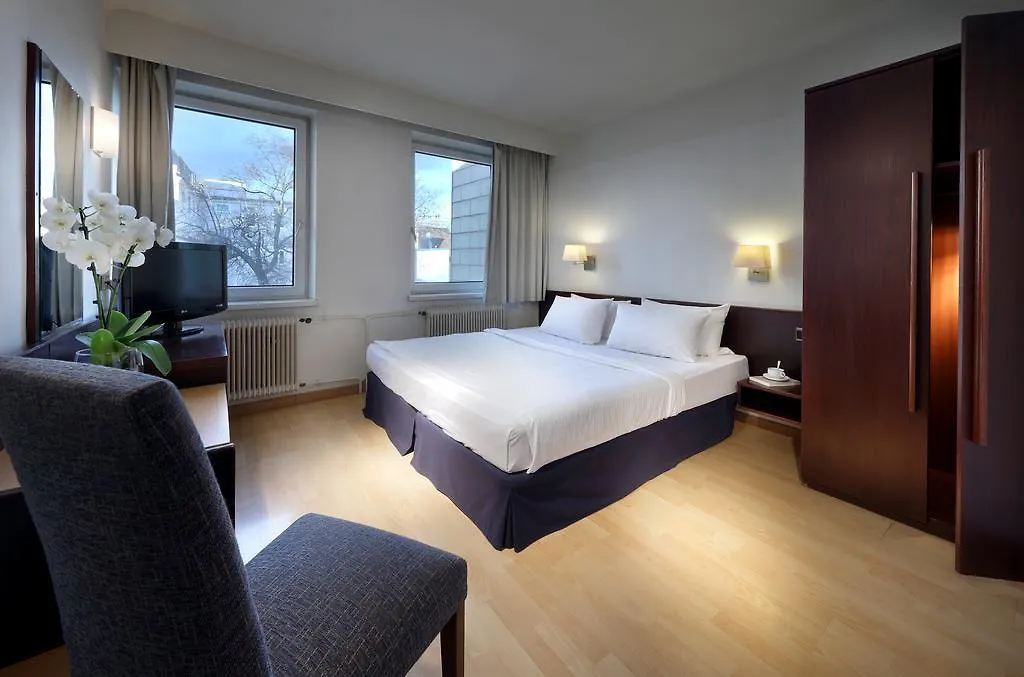 Hotel Mate Dependance Viena