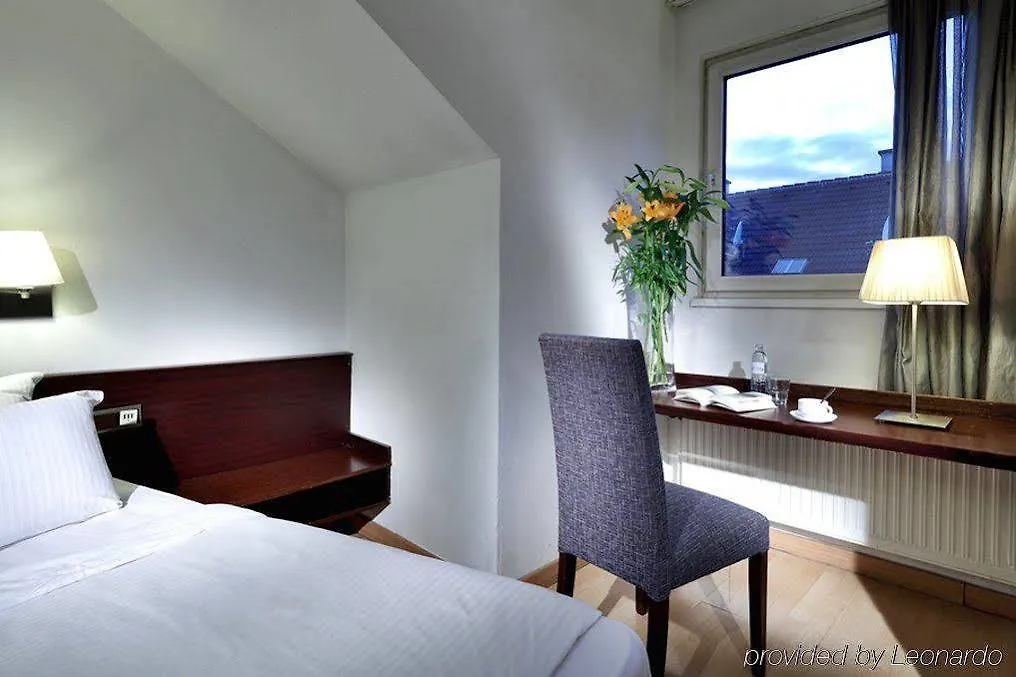 Hotel Mate Dependance Viena