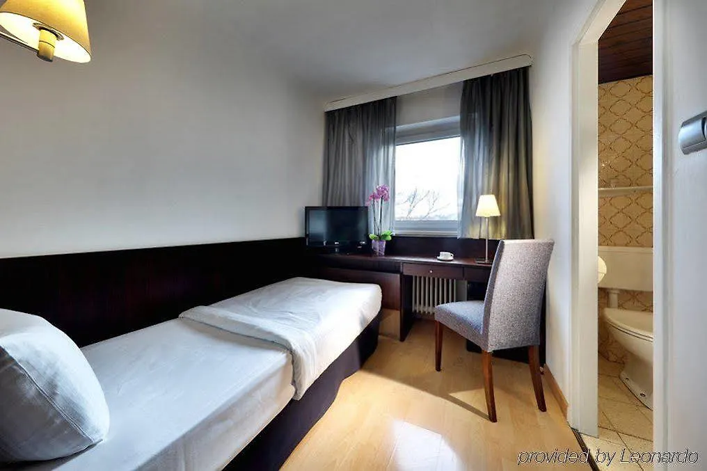 Hotel Mate Dependance Viena